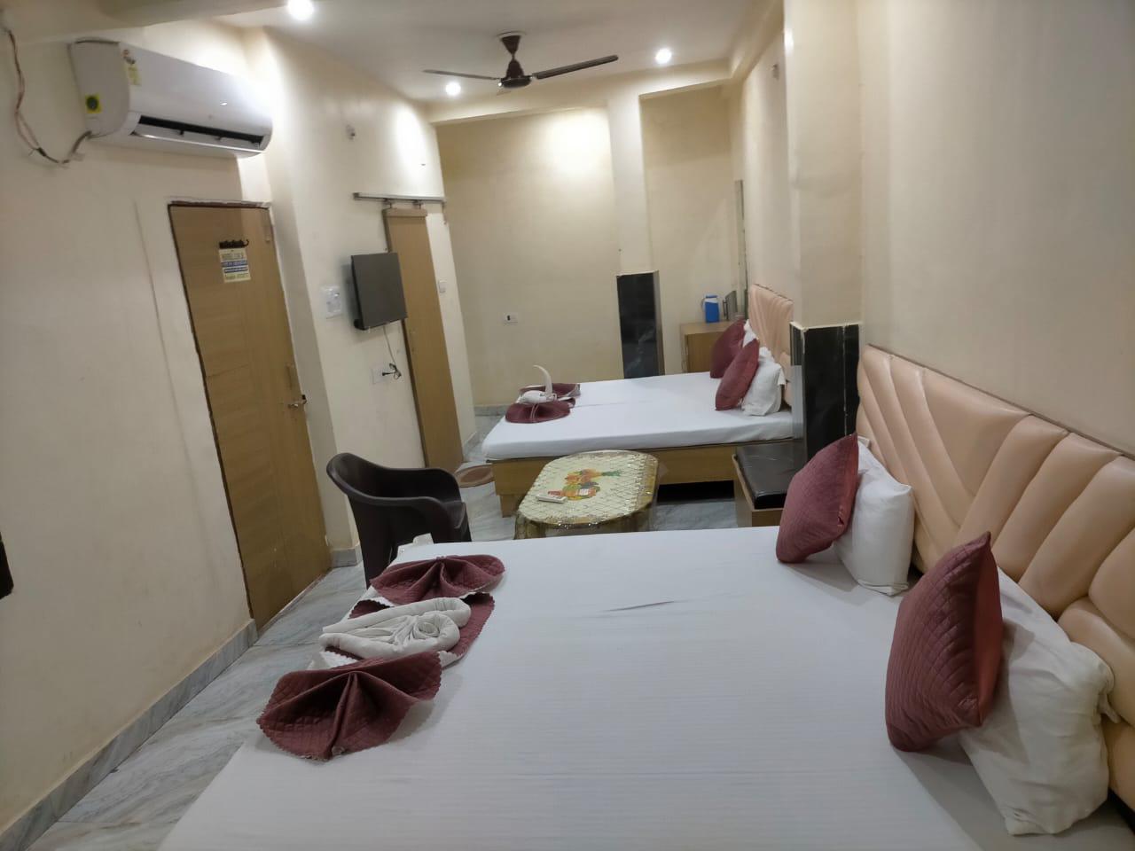 best hotels in ayodhya near ram mandir for couples