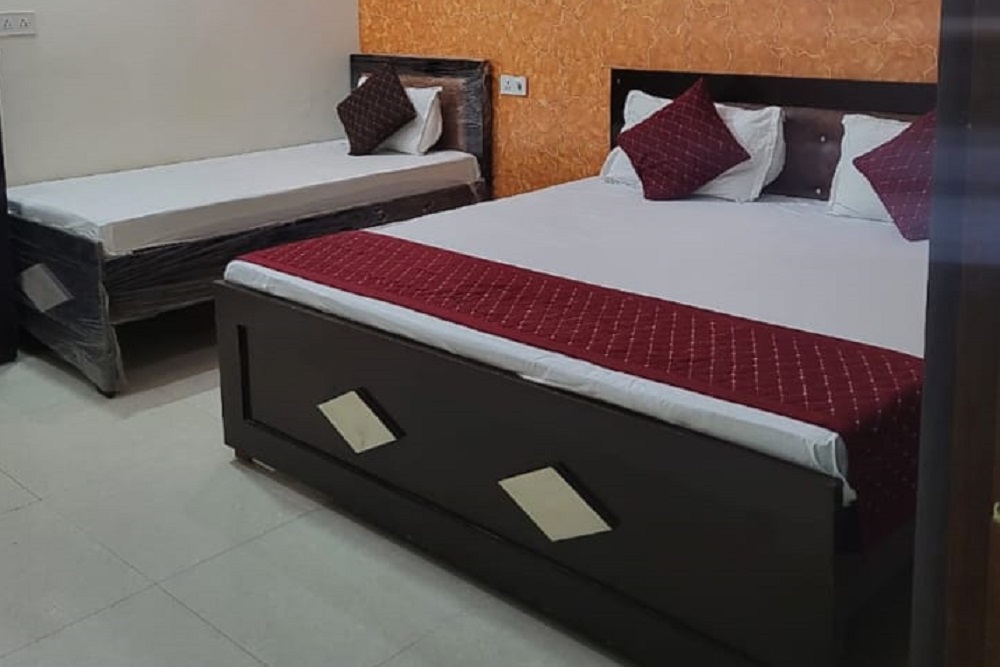 best hotels in ayodhya near ram mandir for couples